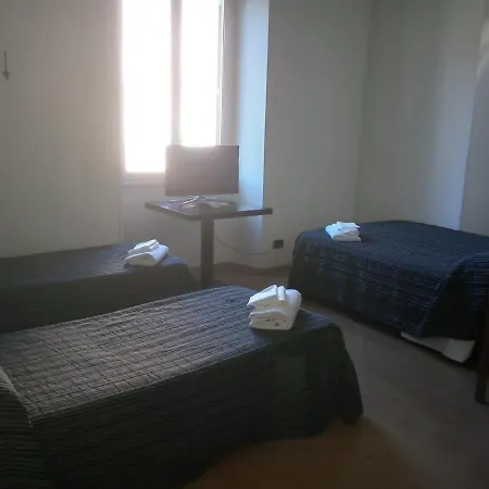 Marvi Hotel Hotel 2*
