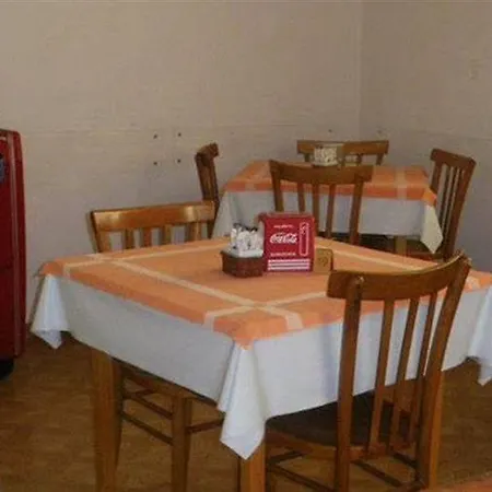 Hotel Marvi Hotel