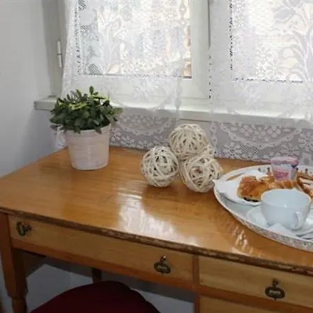 Marvi Hotel
