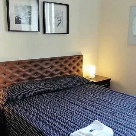 Marvi Hotel 2*