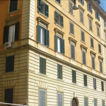 Marvi Hotel 2*